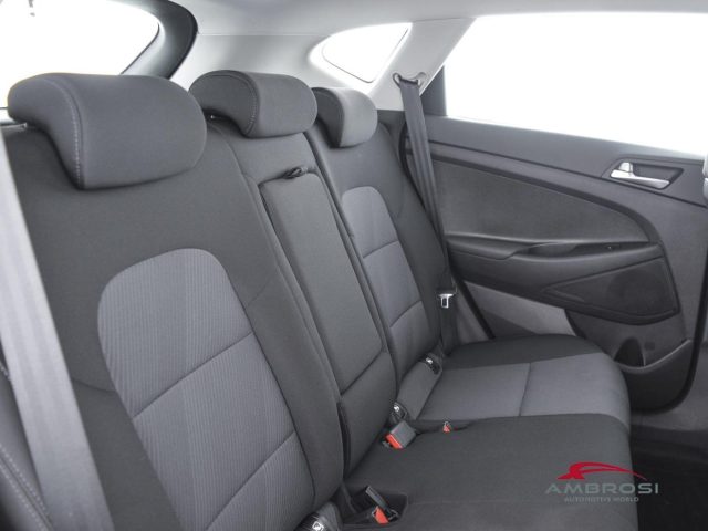 HYUNDAI Tucson usata 10