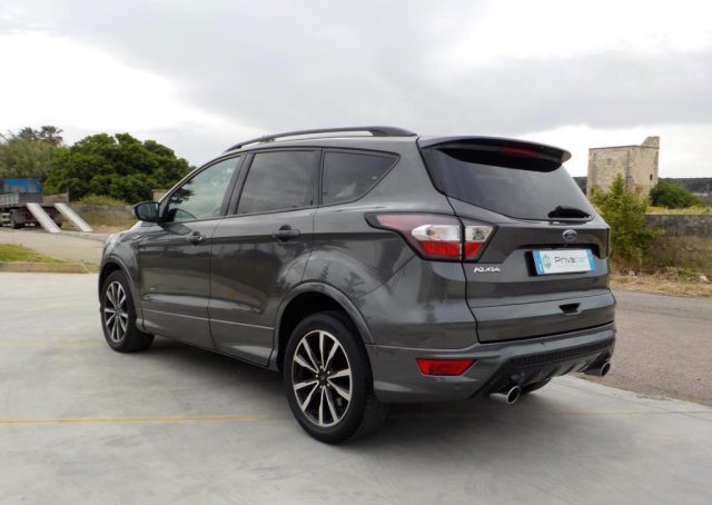 FORD Kuga usata, con Boardcomputer
