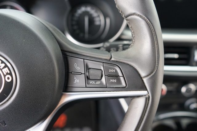 ALFA ROMEO Stelvio usata, con Volante riscaldabile