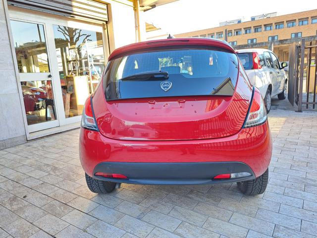 LANCIA Ypsilon usata, con Boardcomputer