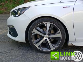 PEUGEOT 308 usata, con Sedile posteriore sdoppiato