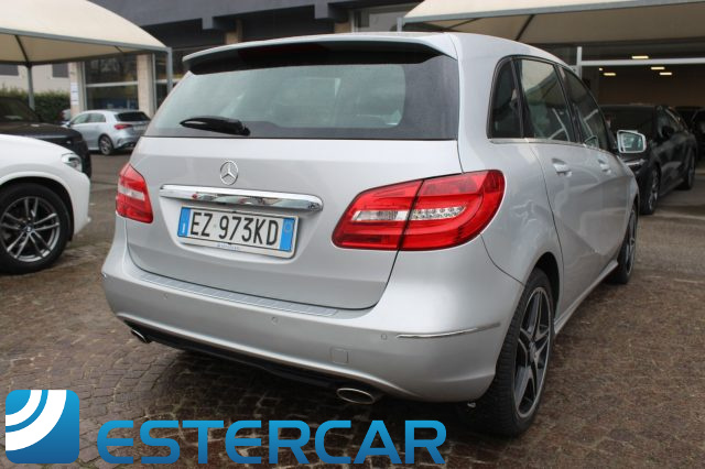 MERCEDES-BENZ B 180 usata, con Airbag