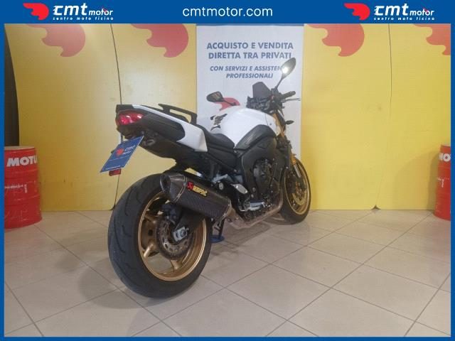 YAMAHA FZ8 usata 4