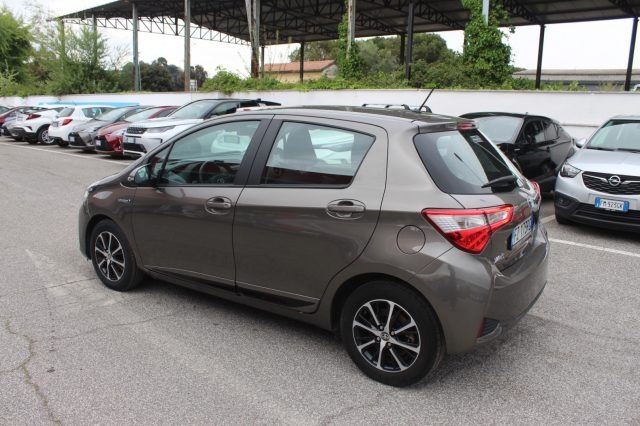 TOYOTA Yaris usata, con Telecamera per parcheggio assistito