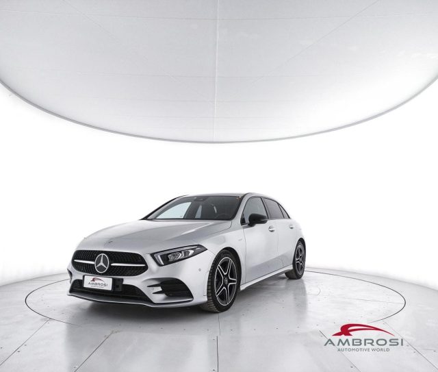 MERCEDES-BENZ A 180 usata 0