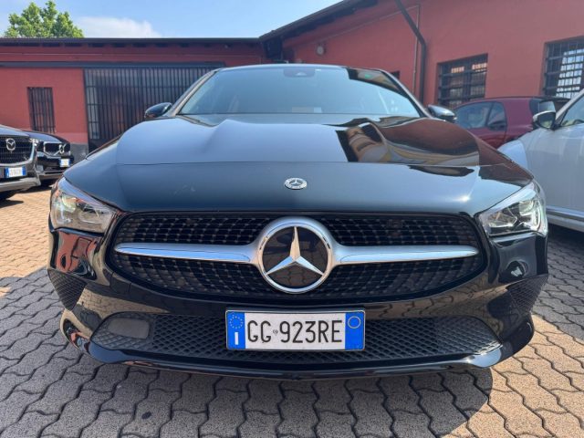 MERCEDES-BENZ CLA 180 usata, con Airbag
