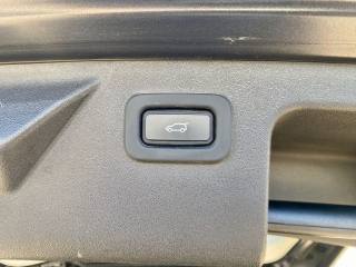 LAND ROVER Discovery Sport usata, con Specchietti laterali elettrici