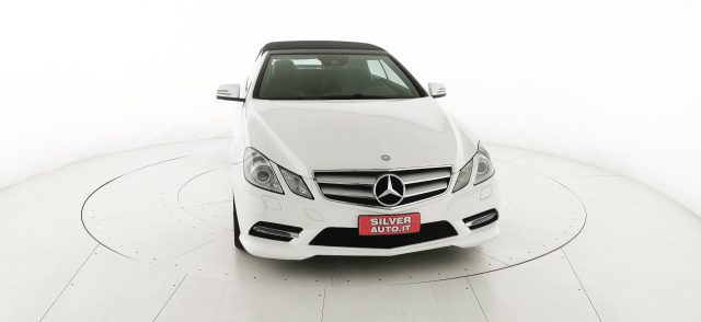 MERCEDES-BENZ E 220 usata, con Climatizzatore automatico, 2 zone
