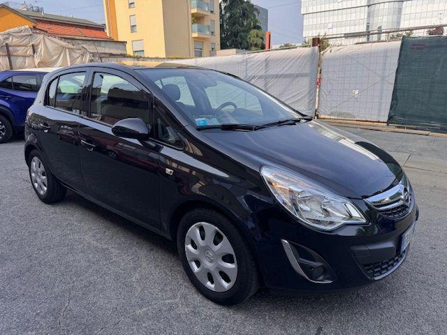 OPEL Corsa usata, con Airbag laterali