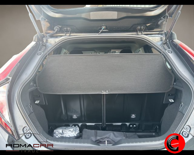 TOYOTA Aygo X usata, con Airbag testa