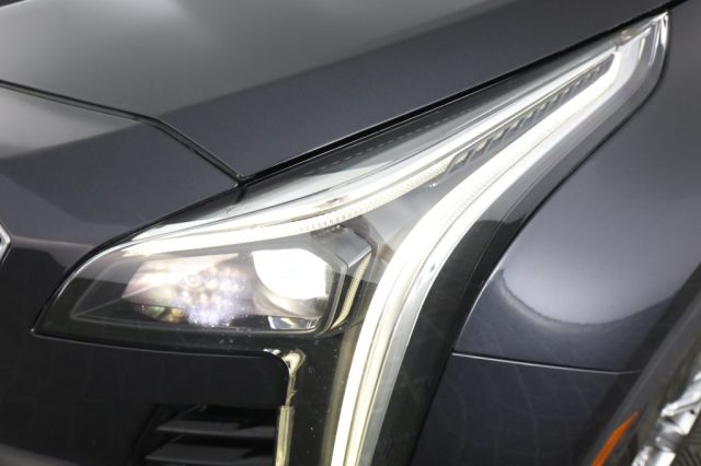 CADILLAC XT4 usata 8