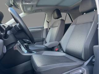VOLKSWAGEN T-Roc usata, con Autoradio