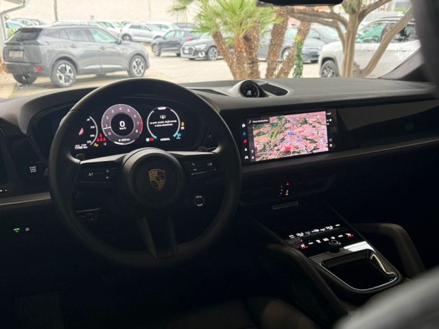 PORSCHE Cayenne usata, con Servosterzo