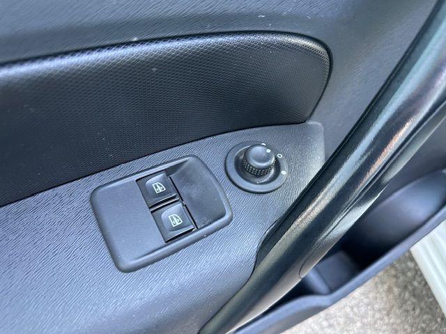 RENAULT Kangoo usata, con USB
