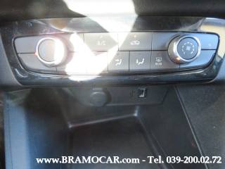 OPEL Corsa usata, con Sedile posteriore sdoppiato