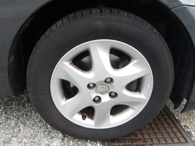 TOYOTA Corolla usata, con Cerchi in lega