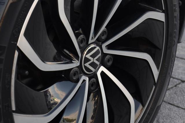 VOLKSWAGEN Golf usata, con Limitatore di velocità