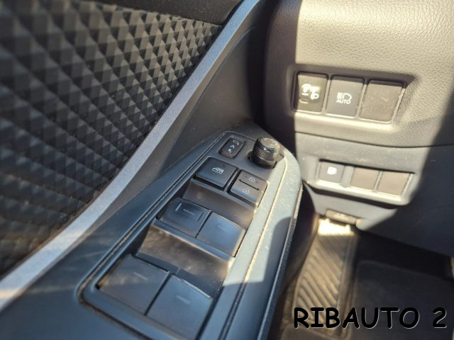 TOYOTA C-HR usata, con Cronologia tagliandi