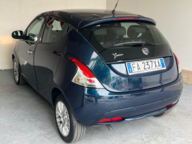LANCIA Ypsilon usata, con ESP