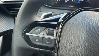 PEUGEOT 2008 usata, con Autoradio