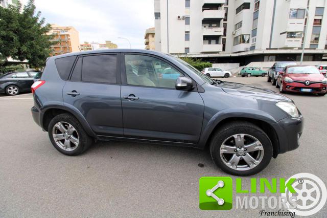 TOYOTA RAV 4 MY23 usata 25