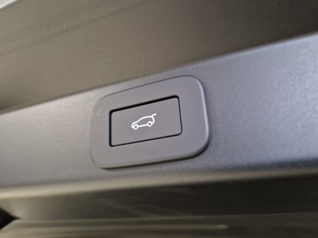LAND ROVER Range Rover Sport usata, con Regolazione elettrica sedili