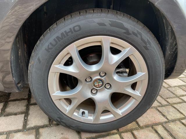 ALFA ROMEO MiTo usata, con Controllo automatico clima