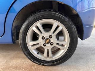 CHEVROLET Aveo usata 36