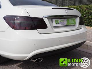 MERCEDES-BENZ E 220 usata 33