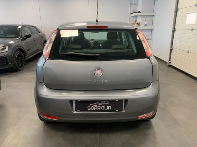 FIAT Punto usata, con Autoradio