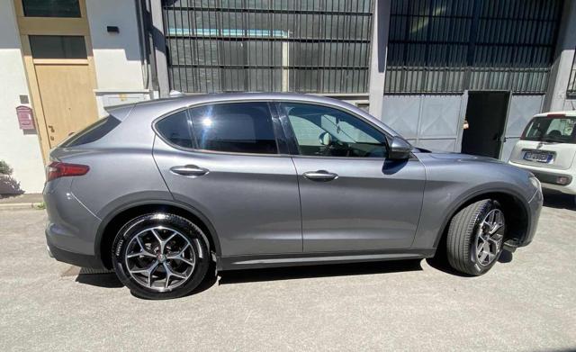 ALFA ROMEO Stelvio usata 17
