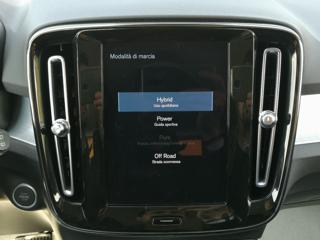 VOLVO XC40 usata, con Touch screen