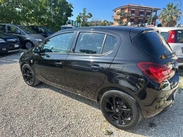 OPEL Corsa usata, con Autoradio