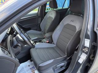 VOLKSWAGEN Golf usata, con Frenata d