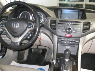 HONDA Accord usata, con Autoradio