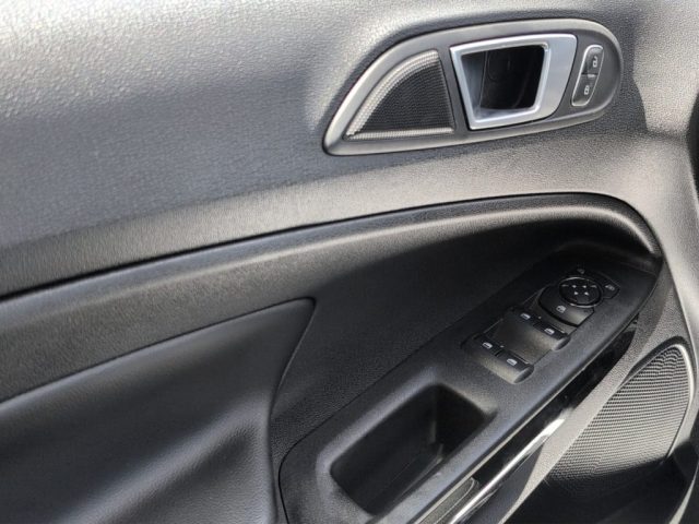FORD EcoSport usata, con ESP
