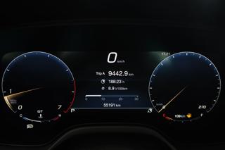 MASERATI Grecale usata, con Luci diurne