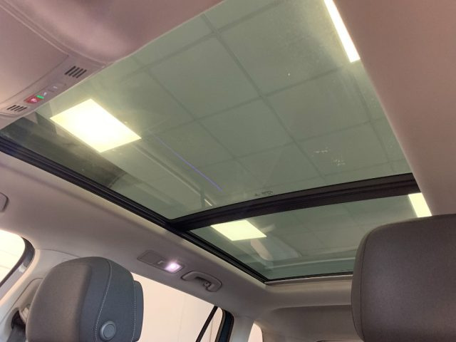 VOLKSWAGEN Tiguan Allspace usata, con Climatizzatore