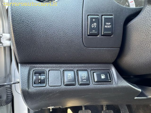 NISSAN Navara usata, con Chiusura centralizzata