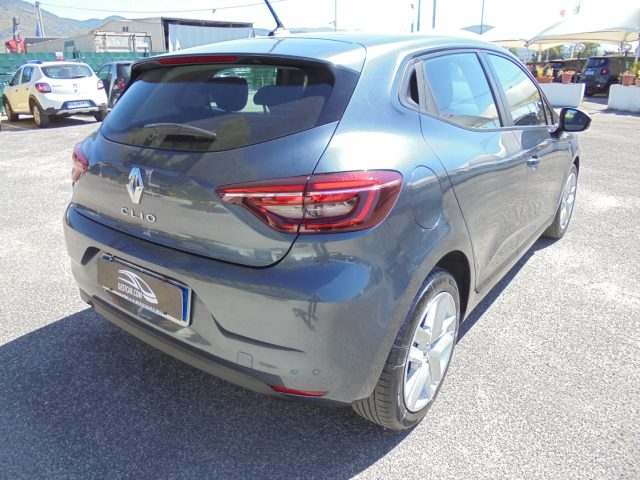 RENAULT Clio usata, con Fari LED