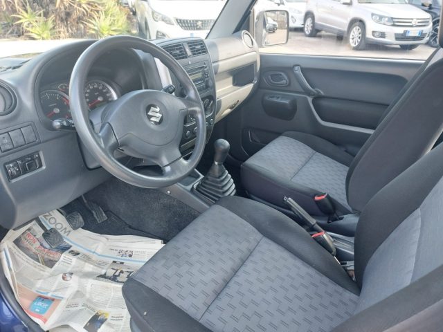 SUZUKI Jimny usata, con Servosterzo