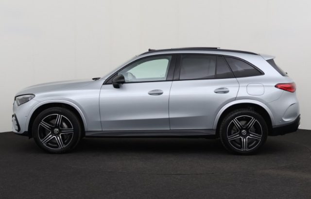 MERCEDES-BENZ GLC 300 usata, con Controllo elettronico della corsia