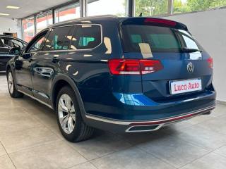VOLKSWAGEN Passat Alltrack usata, con Autoradio