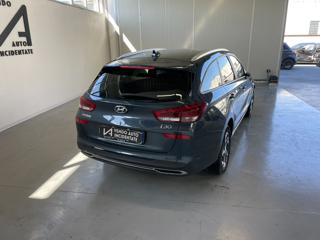 HYUNDAI i30 usata, con Autoradio