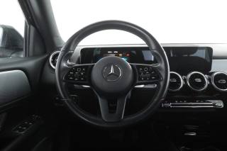 MERCEDES-BENZ GLB 180 usata 8