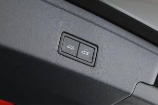 VOLKSWAGEN Touareg usata, con Controllo automatico clima