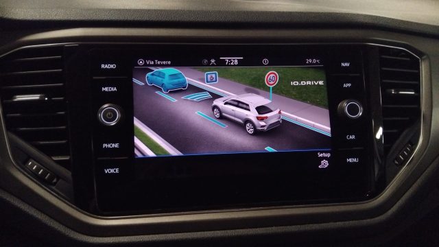 VOLKSWAGEN T-Roc usata 30