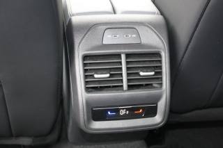 VOLKSWAGEN Passat Variant usata, con Bluetooth