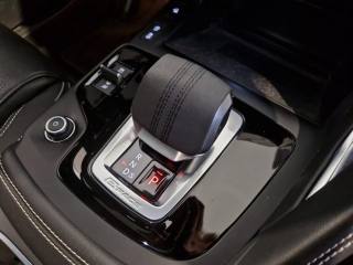 JAGUAR E-Pace usata, con Park Distance Control
