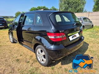 MERCEDES-BENZ B 180 usata, con Cerchi in lega